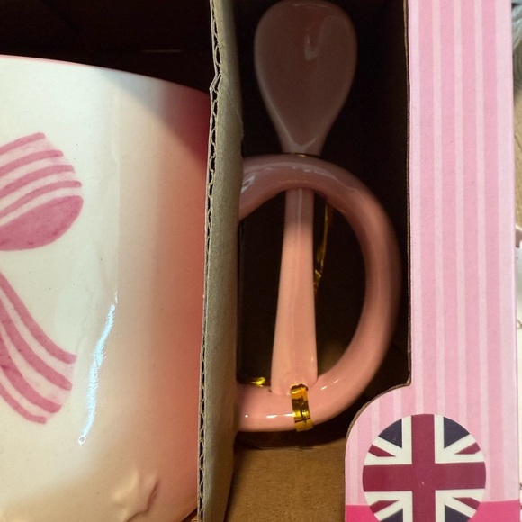 Harvest Green Studio Ceramic Mug and Spoon Set - Picture 3 of 6